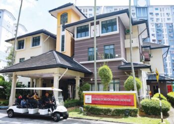 Rumah Ronald McDonald (RMH) di Hospital Canselor Tuanku Muhriz Universiti Kebangsaan Malaysia (HCTM UKM), semalam. – UTUSAN/ISKANDAR ISHAK