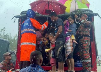 JUMLAH mangsa banjir di tujuh negeri terus mencatatkan peningkatan apabila 11,497 mangsa diarahkan berpindah ke Pusat Pemindahan Sementara (PPS).