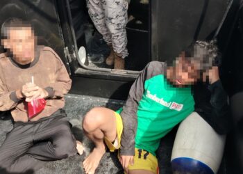 ANTARA mangsa terdiri daripada PATI yang diselamatkan setelah hanyut akibat bot dinaiki mereka karam di perairan Pulau Tarutao berhampiran sempadan Malaysia-Thailand.