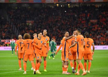 BELANDA meraikan kejayaan mereka menewaskan Lithuania 4-0 dalam aksi terakhir Kumpulan G kelayakan Piala Dunia 2026 di Amsterdam, semalam. - AFP