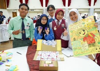 FWD Takaful, Arus Academy anjur program literasi kewangan untuk pelajar sekolah terpilih.