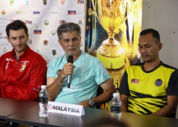 SARJIT Singh (tengah) dalam sidang akhbar Kejohanan Hoki Piala Sultan Azlan Shah 2025 di Ipoh hari ini. - UTUSAN/MUHAMAD NAZREEN SYAH MUSTHAFA
