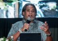 KHAIRY Jamaluddin sewaktu berucap dalam forum Reformasi Sistem Pendidikan Pada Zaman Kecerdasan Buatan (AI) dan Pemerkasaan Institusi Guru di Menara Dato’ Onn, Pusat Dagangan Dunia Putra (WTCKL), di sini hari ini. -UTUSAN / SYAKIR RADIN