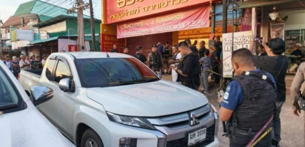 Gagal rompak kedai emas, lelaki tembak diri sendiri elak ditangkap