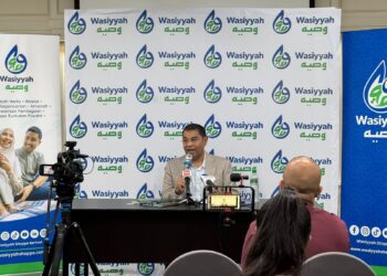 ARIFFIN Sabirin pada sidang akhbar mengenai hibah fintech generasi baharu.