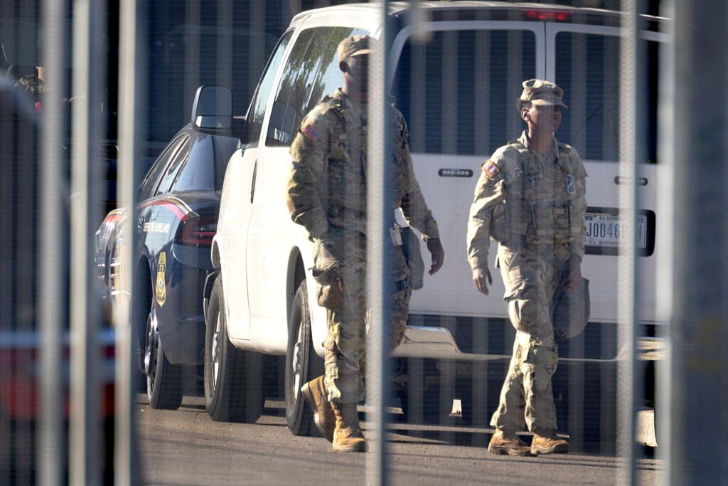 Mahkamah Agung sekat penghantaran Pengawal Kebangsaan ke Chicago