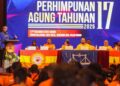 AHMAD Zahid Hamidi (kiri) ketika berucap pada majlis perasmian Mesyuarat Agung Tahunan Ke-17 Parti Makkal Sakti di Seberang Jaya, Pulau Pinang hari ini. - UTUSAN/DANIAL SAAD