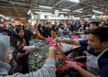 DATA Jabatan Perangkaan Malaysia menunjukkan harga makanan meningkat sekitar 17 peratus dalam tempoh lima tahun terakhir.