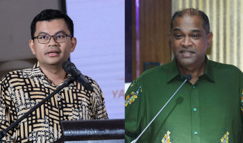 DARI kanan: MUSTAPHA SAKMUD, AKMAL NASRULLAH MOHD. NASIR, R. RAMANAN dan MOHAMMED TAUFIQ JOHARI