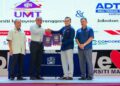 Acara pertukaran dokumen perjanjian sempena penganjuran NexTECH 2025 di kampus UMT di Kuala Nerus hari ini.
