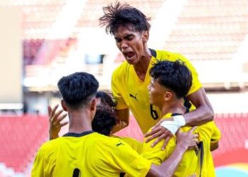 PEMAIN skuad Bawah 23 kebangsaan meraikan gol jaringan rakan sepasukan menentang Laos dalam aksi Kumpulan B Sukan SEA di Stadium Nasional Rajamangala, Bangkok, kelmarin. - IHSAN FAM
