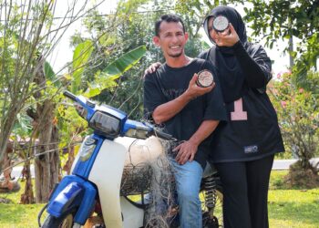 Bamroy dan Musfirah dikenali ramai sebagai pasangan bahagia dan romantis.