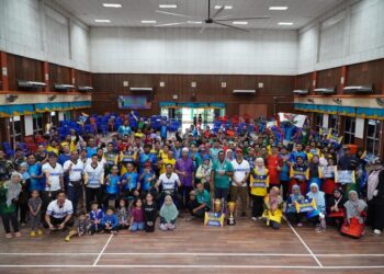 KIRA-KIRA 350 peserta menyertai Karnival Sukan Alumni Sekolah Menengah Kebangsaan Agama Tengku Ampuan Hajjah Afzan Pahang (SMKATAHAP) di Jerantut, Pahang.