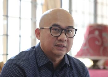 FADZLI MOHAMAD KAMAL