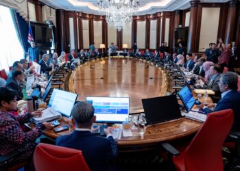 ROMBAKAN Kabinet tidak wajar dilihat sebagai perubahan kosmetik atau sekadar mengisi kekosongan jawatan, sebaliknya sebagai satu ikhtiar serius untuk memperkukuh keupayaan kerajaan dalam mendepani cabaran semasa.