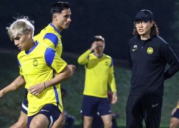 Spekulasi Kim Pan-Gon akan menyertai Selangor FC semakin hangat diperkatakan. - IHSAN FAM