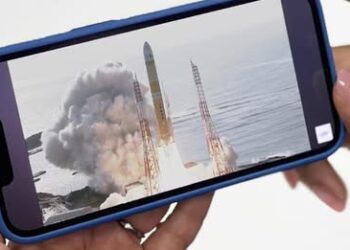 GAMbar pelancaran nanosatelit kedua Universiti Teknologi Mara (UiTM) iaitu UiTMSAT-2, ke Stesen Angkasa Antarabangsa (ISS).