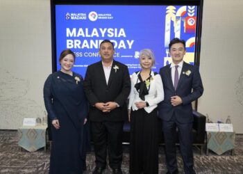 EDEN Yap (empat dari kanan), Winnie Loo (dua dari kanan) dan Pengarah Malaysia Brand Day 2026, Carrie Ee (kiri) pada pelancaran inisiatif itu di Kuala Lumpur, hari ini.
