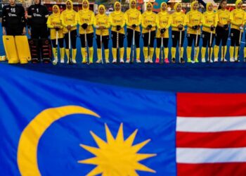 SKUAD hoki remaja wanita negara menerima kekalahan kedua berturut-turut dalam kempen Piala Dunia Remaja Wanita di Santiago, semalam. - Persekutuan Hoki Antrabangsa