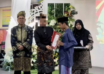 TANGKAP layar daripada akaun milik pempengaruh yang mendakwa menerima jemputan merasmikan program akademik sebuah sekolah di Kedah, baru-baru ini.