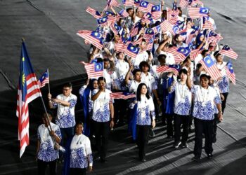 KONTINJEN Malaysia pada Majlis Perasmian Sukan SEA Thailand 2025 di Stadium Nasional Rajamangala, di sini malam ini.