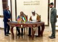Mohamed Khaled Nordin bersama rakan sejawatnya, Mohamed Bin Mubarak Fadhel Al Mazrouei menandatangani memorandum persefahaman (MoU) kerjasama pertahanan antara kedua-dua negara di Kementerian Pertahanan UAE, Abu Dhabi baru-baru ini.