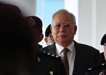 NAJIB RAZAK