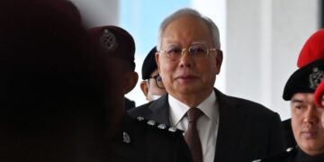 NAJIB TUN RAZAK
