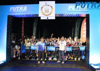 PELEPASAN acara larian Perlis Ultra Maraton (Putra) 2025 di Bukit Air Resort, Kompleks Eko Pelancongan Sungai Batu Pahat, Perlis.-UTUSAN