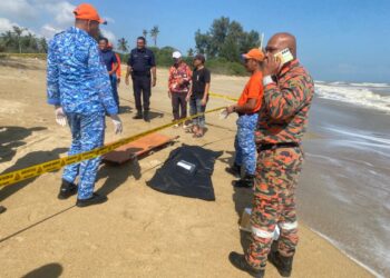 MAYAT kanak-kanak yang temukan lemas selepas dihanyutkan ombak semasa bermain di Pantai Kemayang, Bachok, Kelantan.
