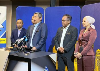 ABU Tariq pada sidang akhbar selepas Sesi Libat Urus HASiL bersama Persatuan Perdagangan di sini hari ini.