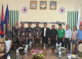 DELEGASI  Persatuan Keselamatan dan Kesihatan Industri Malaysia (MiSHA) mengadakan pertemuan dengan Persatuan Palang Merah Kemboja semasa lawatan rasmi persatuan itu ke Kemboja, baru-baru ini.