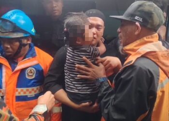 Kedua-dua mangsa dijumpai selamat pagi tadi.