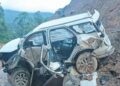 KEADAAN  kenderaan utiliti sukan (SUV) Toyota Fortuner yang terlibat dalam kemalangan meragut dua nyawa selepas terhumban ke dalam gaung di Kilometer 52 Jalan Kuala Jeneris - Sungai Gawi - Aring dekat Bukit Kawah di Hulu Terengganu. - IHSAN POLIS
