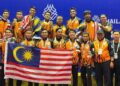 SKUAD sepak takraw negara memenangi pingat emas acara regu berpasukan Sukan SEA selepas menewaskan Thailand 2-1 pada perlawanan akhir di Nakhon Phatom, semalam. - IHSAN MSN