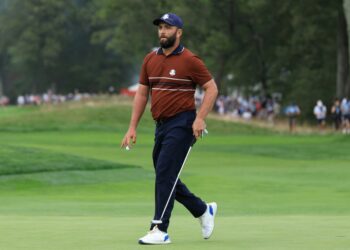 JON Rahm memilih untuk kekal bersma LIV Golf.- AFP
