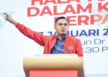 DR. MUHAMAD AKMAL SALEH