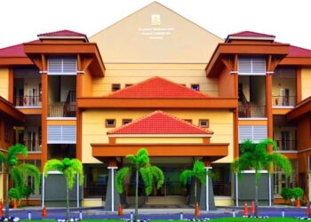 SELEPAS hampir tiga tahun, masih terdapat banyak lot RTK yang belum dimajukan.