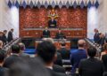 SAMPAI bila rakyat kita hendak tengok muka-muka yang sama dan idea-idea yang sama setiap kali Dewan Rakyat dan Dewan Undangan Negeri (DUN) mula bersidang?