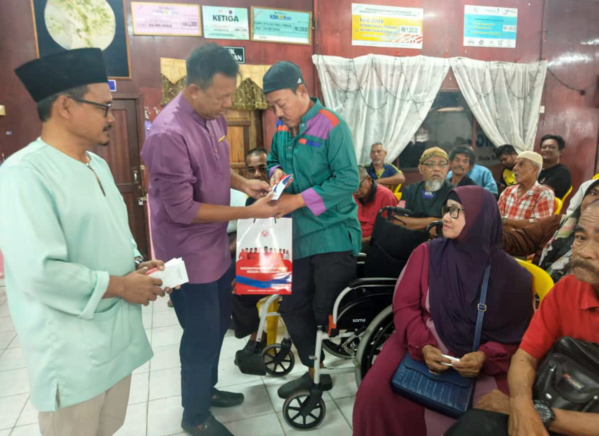 Zakat ringan beban sekolah anak asnaf