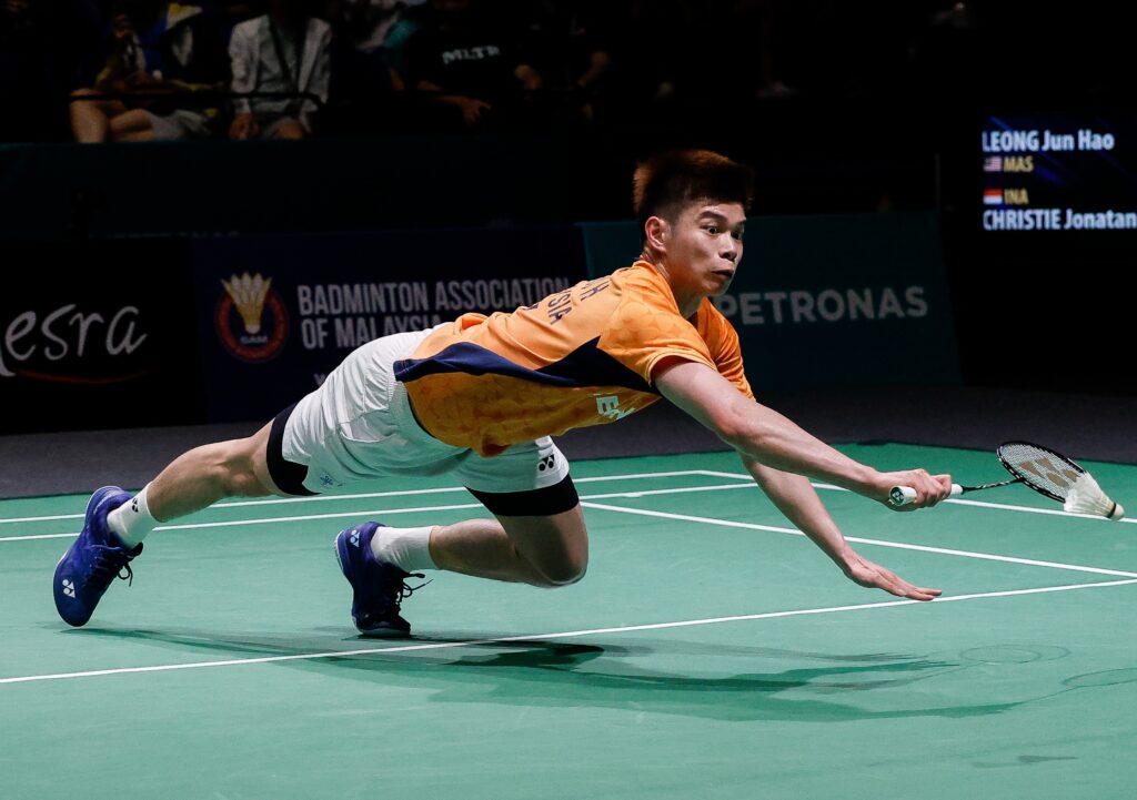 Jun Hao pamer aksi longlai