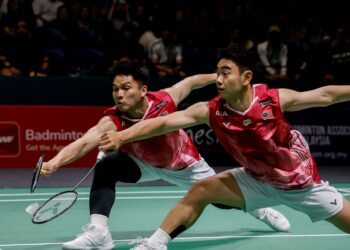 AKSI beregu lelaki negara, Goh Sze Fei dan Nur Izzuddin di Kejohanan Badminton Terbuka Malaysia 2026, baru-baru ini.