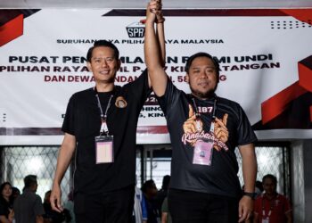 MOHD Naim Kurniawan Moktar (Kanan) dan Mohd. Ismail Ayob berjaya memenangi kerusi Parlimen Kinabatangan dan Dewan Undangan Negeri (DUN) Lamag dalam Pilihan Raya Kecil (PRK) kali ini. - FACEBOOK NAIM MOKTAR