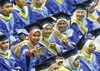 KERJAAN perlu memberi definisi khusus bagi menjelaskan maksud gaji bermaruah. GAMBAR HIASAN