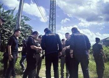 PIHAK berkuasa Thailand melancarkan operasi menyekat penggunaan isyarat telekomunikasi melintasi sempadan Malaysia di Wilayah Narathiwat, Thailand.