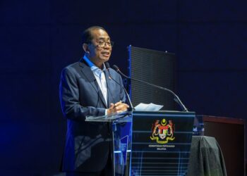 MOHAMED KHALED NORDIN