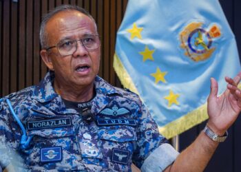 MUHAMAD NORAZLAN ARIS