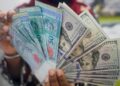 Ringgit kali terakhir diniagakan pada paras yang sama adalah pada 24 Mei 2018 apabila ia mencecah RM3.9797 berban­ding dolar AS.