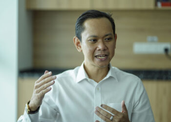 RIDHWAN ROSLI