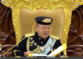 SULTAN Ibrahim ktika menyampaikan Titah Diraja sempena Istiadat Pembukaan Mesyuarat Pertama Penggal Keempat Parlimen Ke-15 di Dewan Rakyat hari ini.